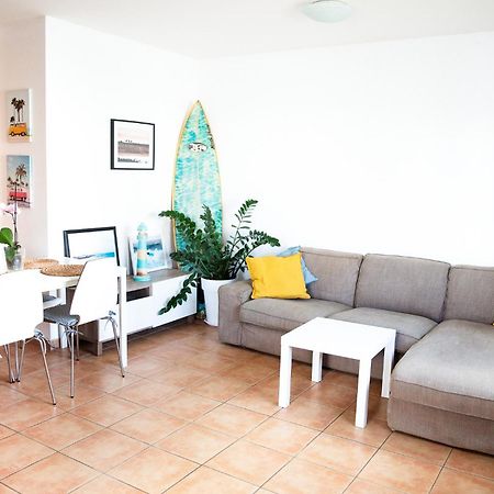 Surf Dream Surfhouse Hostel Corralejo Bagian luar foto