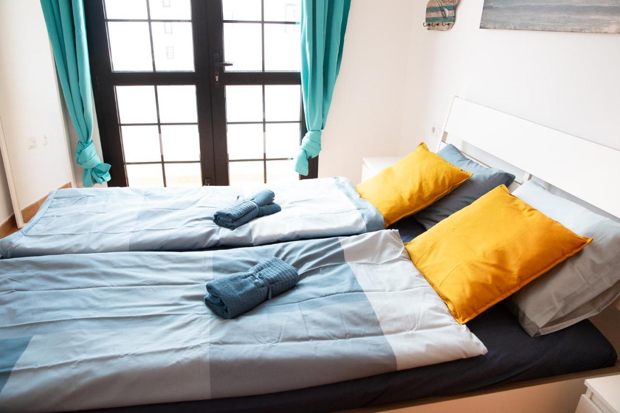 Surf Dream Surfhouse Hostel Corralejo Bagian luar foto