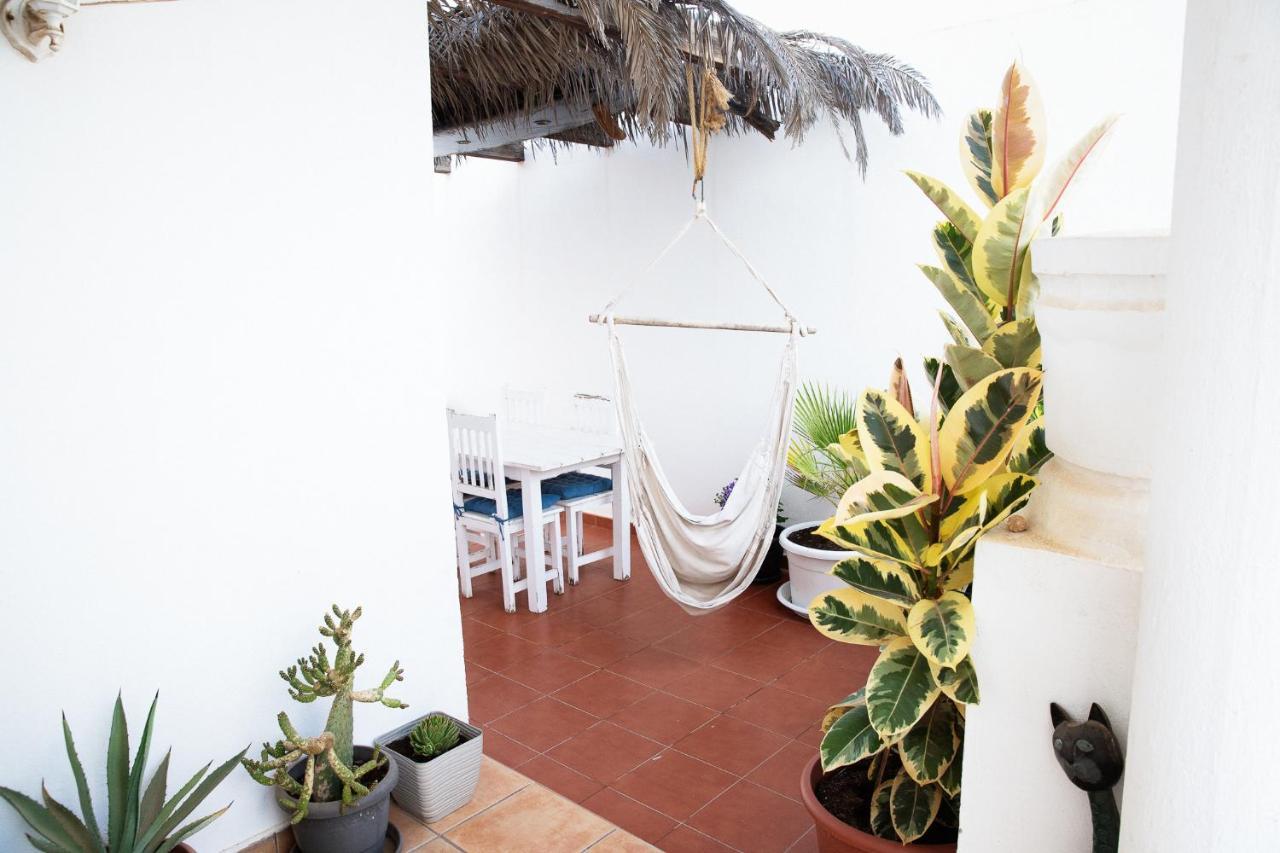 Surf Dream Surfhouse Hostel Corralejo Bagian luar foto