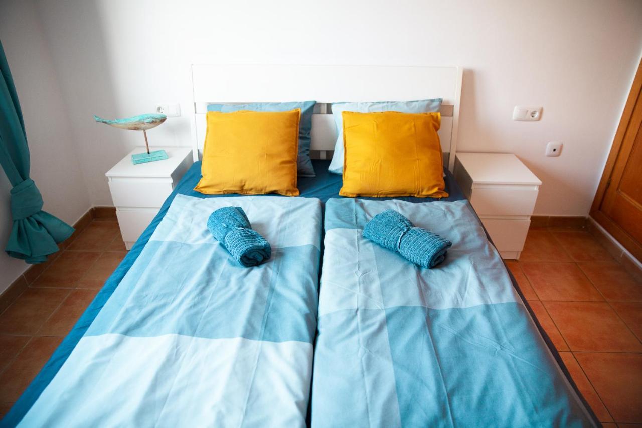 Surf Dream Surfhouse Hostel Corralejo Bagian luar foto