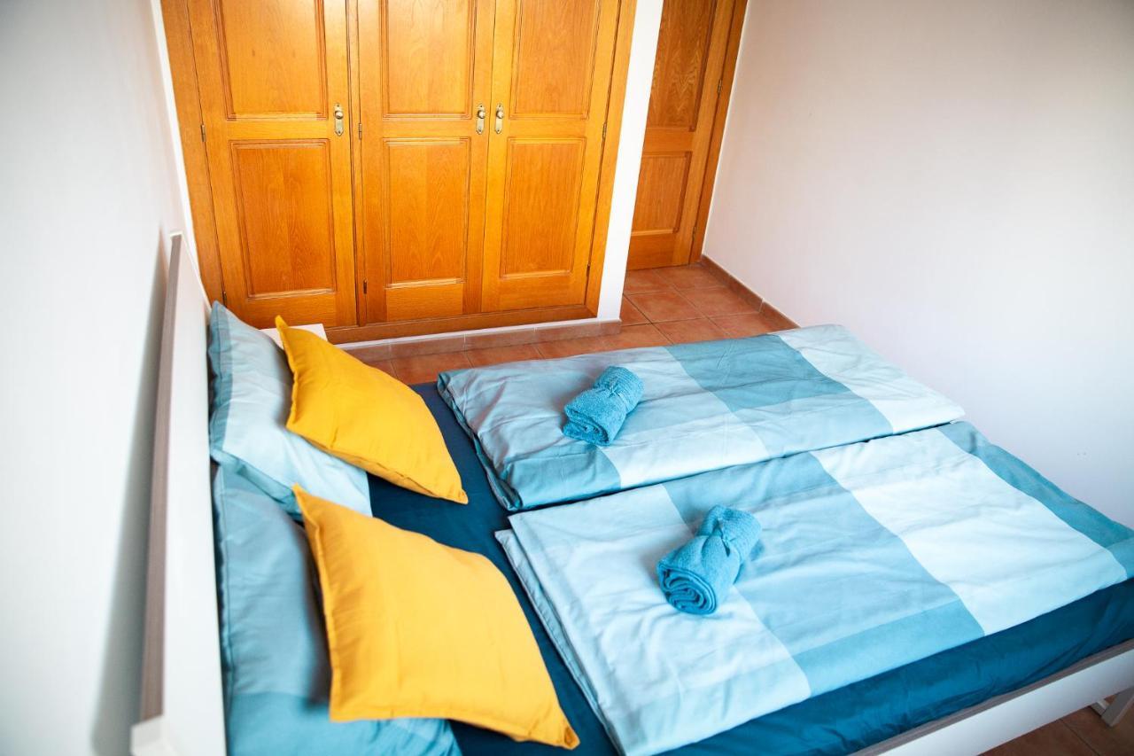Surf Dream Surfhouse Hostel Corralejo Bagian luar foto