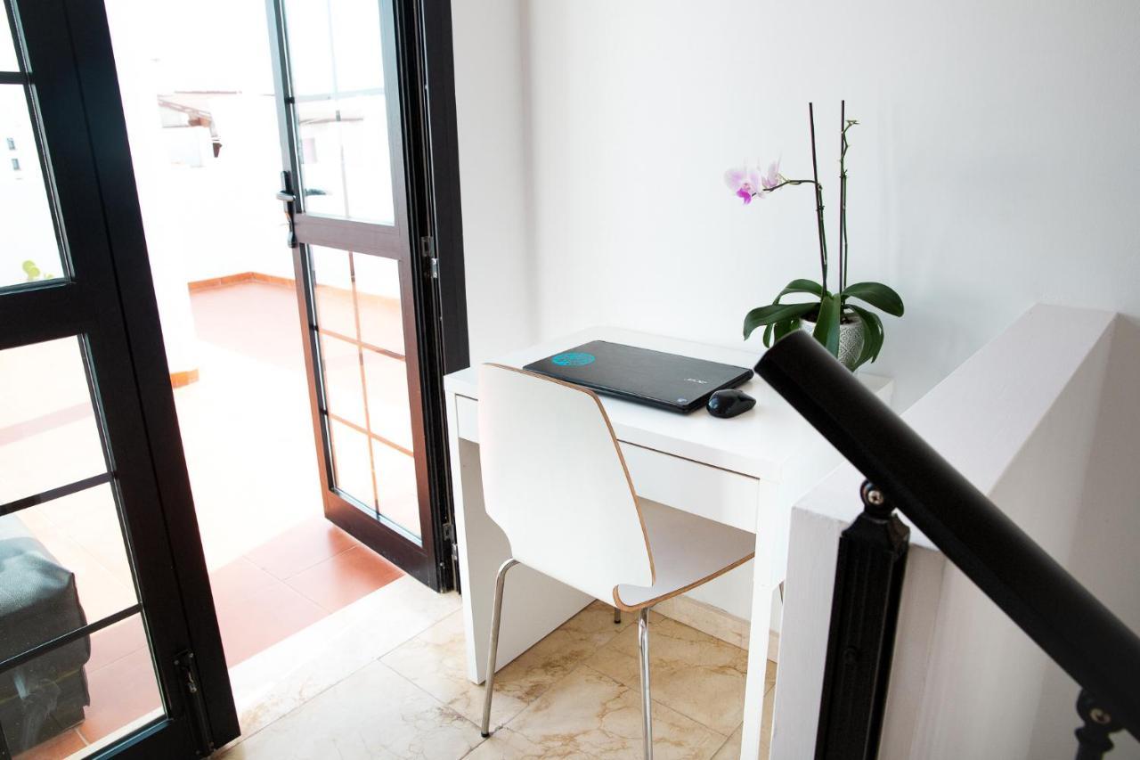 Surf Dream Surfhouse Hostel Corralejo Bagian luar foto