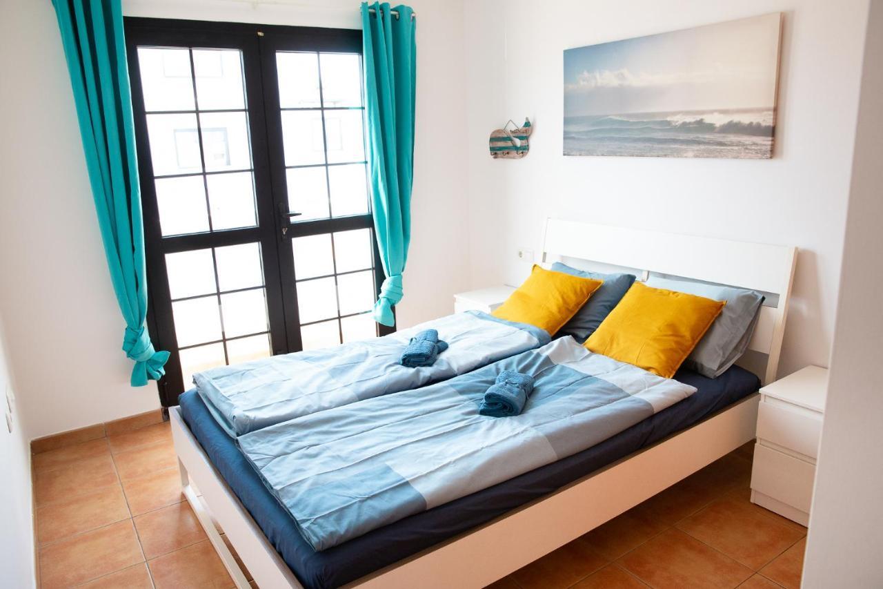 Surf Dream Surfhouse Hostel Corralejo Bagian luar foto