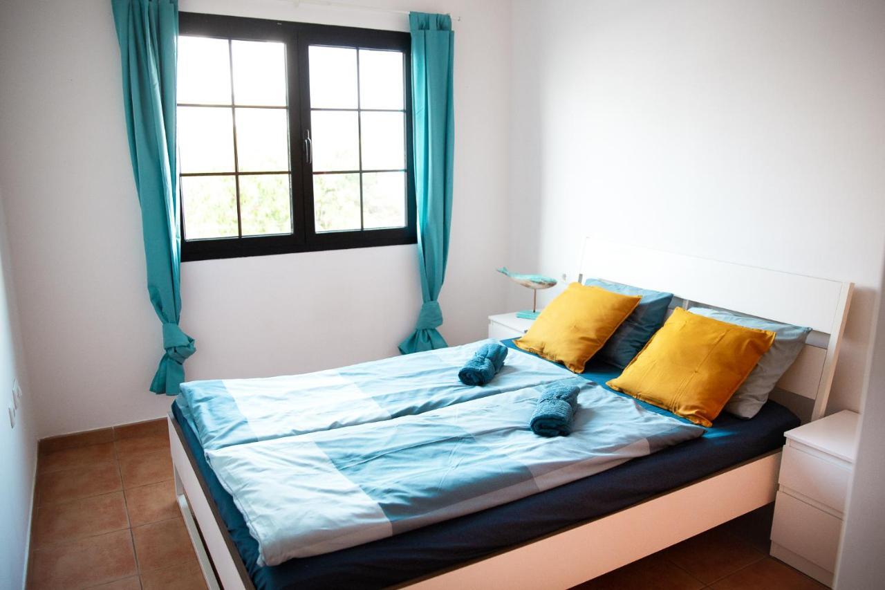 Surf Dream Surfhouse Hostel Corralejo Bagian luar foto