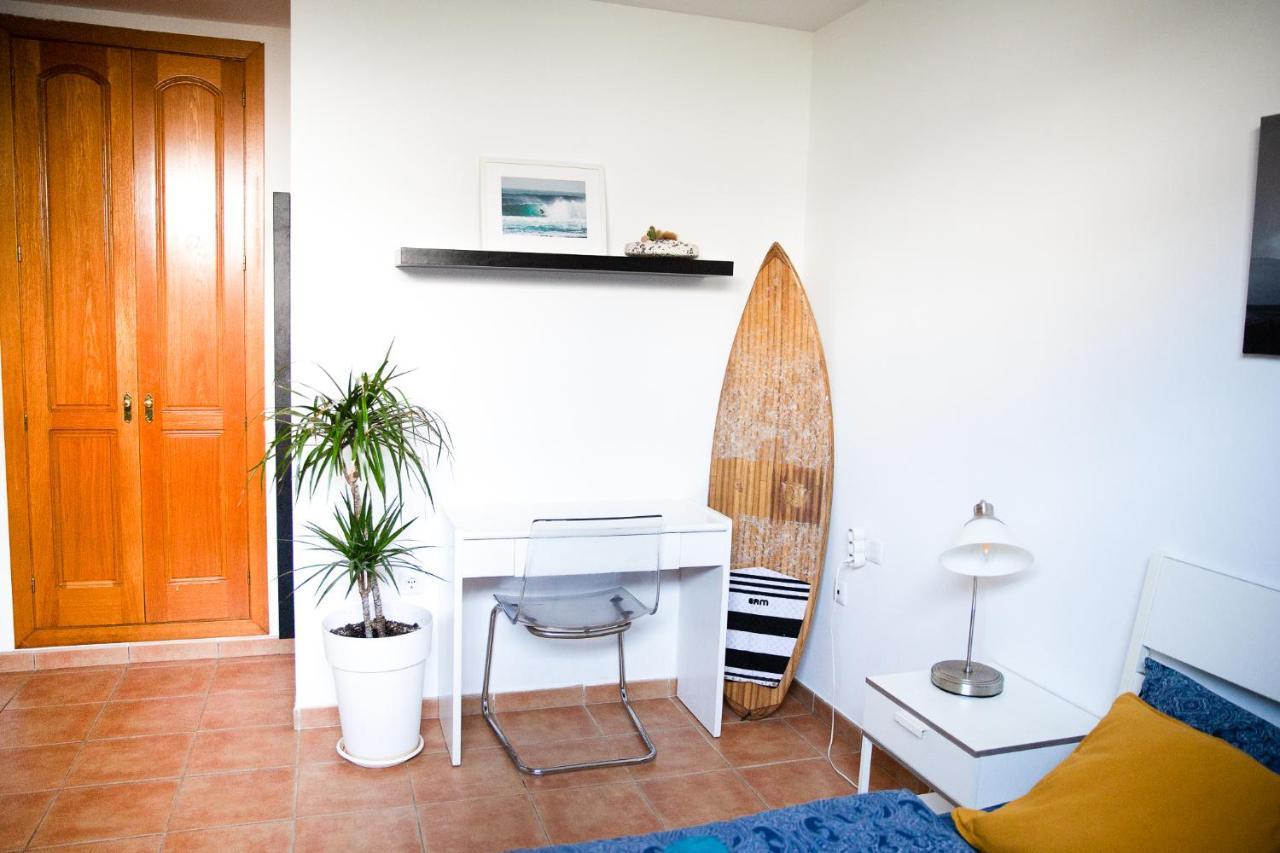 Surf Dream Surfhouse Hostel Corralejo Bagian luar foto