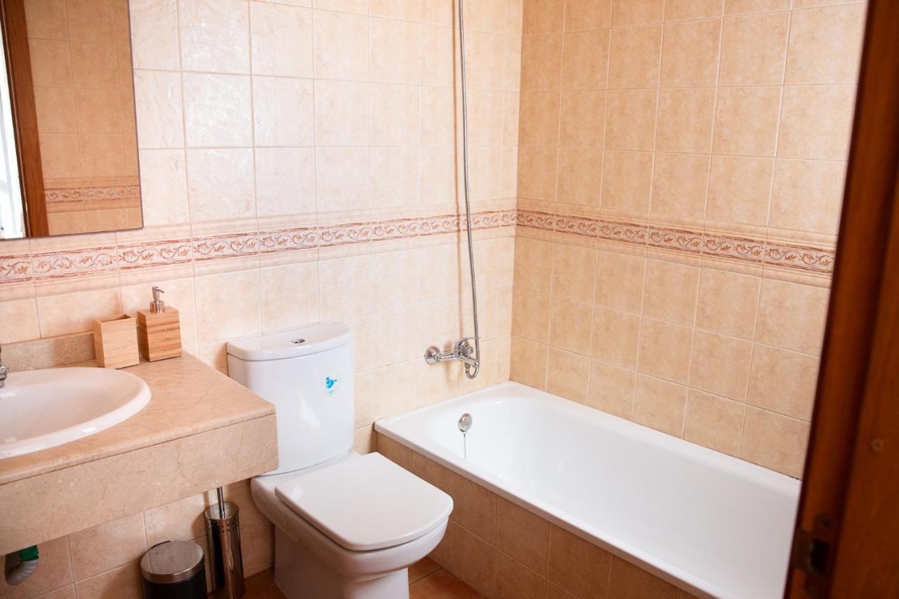 Surf Dream Surfhouse Hostel Corralejo Bagian luar foto