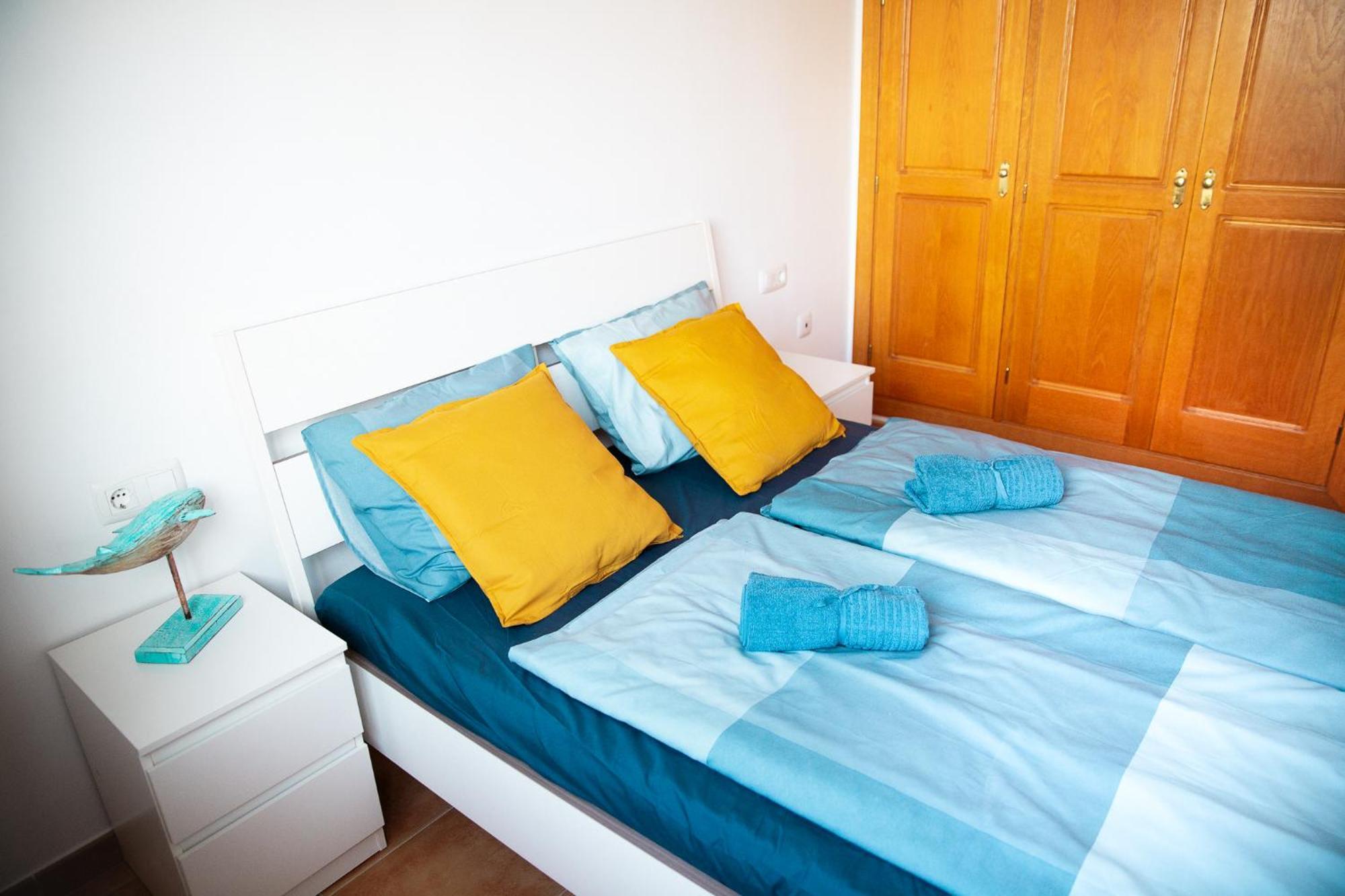 Surf Dream Surfhouse Hostel Corralejo Bagian luar foto