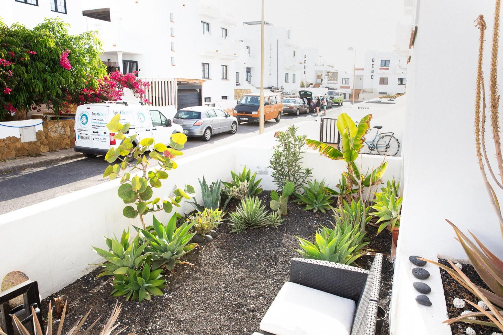 Surf Dream Surfhouse Hostel Corralejo Bagian luar foto